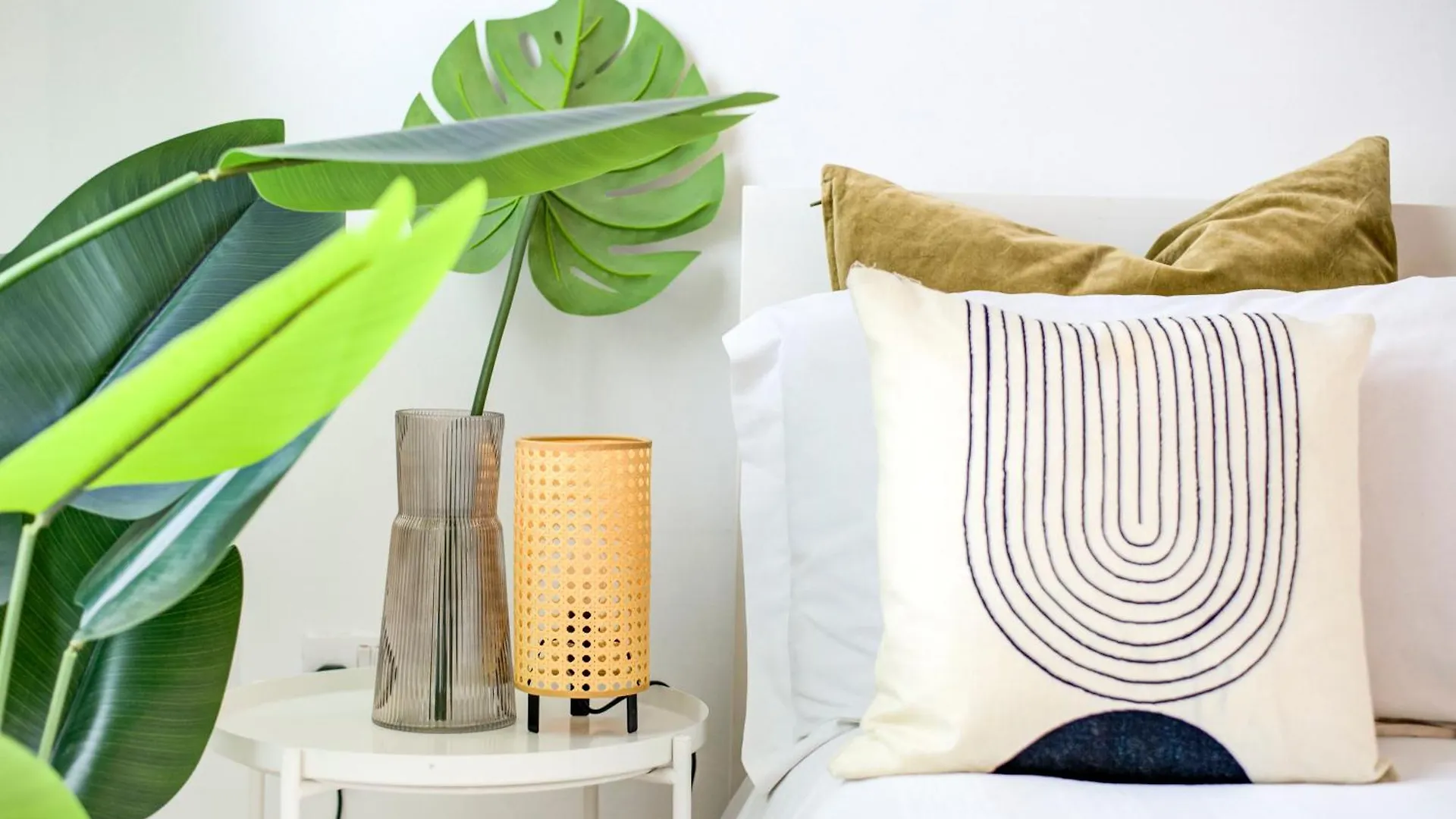Boho Chic Tower Bridge Gem, Sleeps 8 Lejlighed London